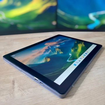 Dell Latitude 7210 2-in-1 image 3