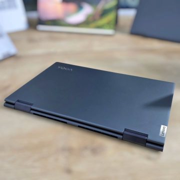 Lenovo Yoga 7i image 4